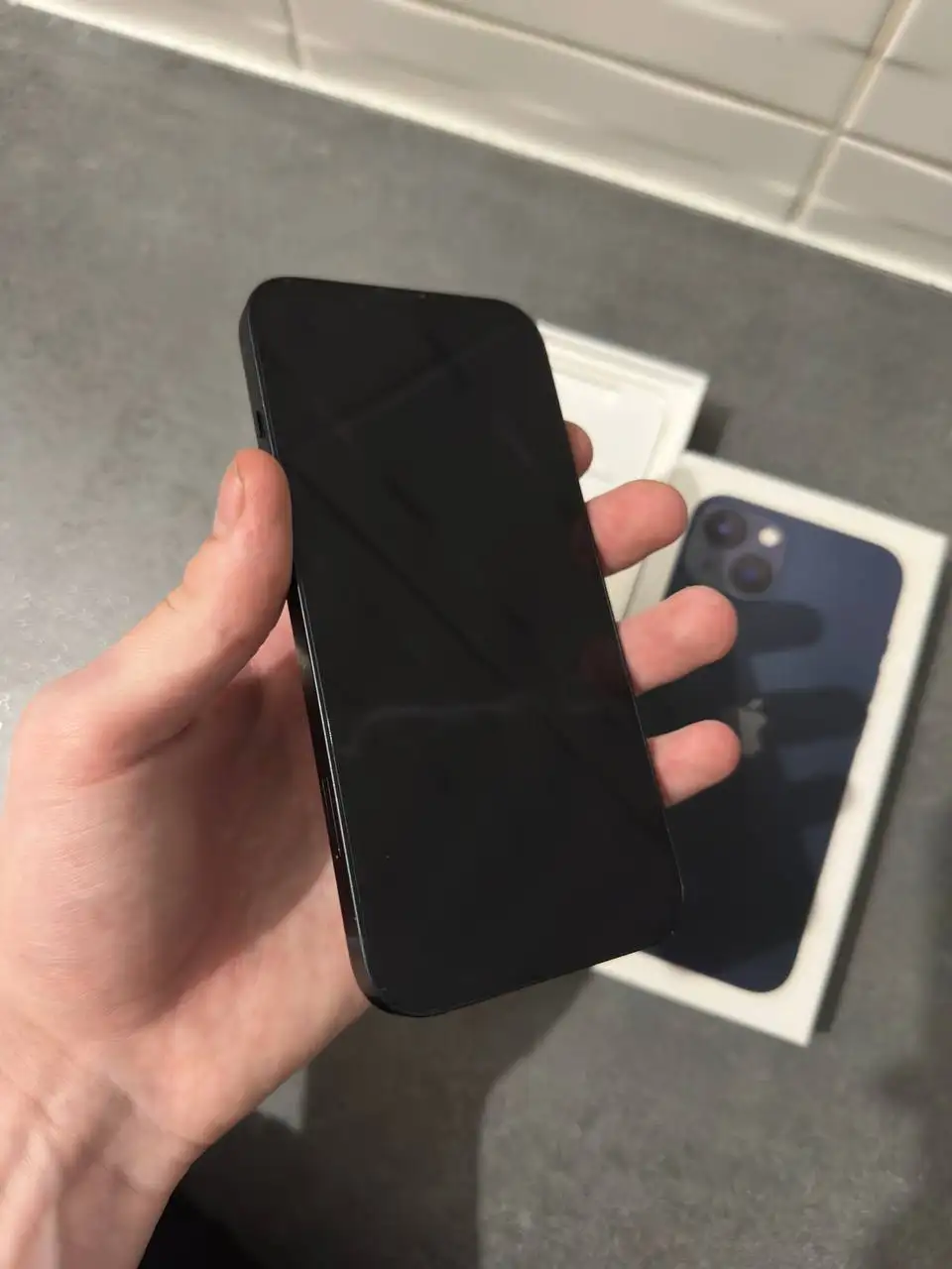 iPhone 13 128 ГБ в хорошем состоянии - Смартфоны (Электроника) в Санкт-Петербург