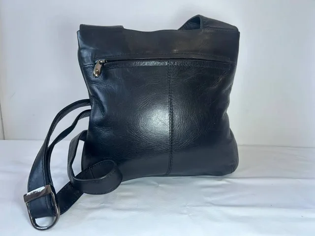 Сумка из натуральной кожи Nova leather - Куртки в Санкт-Петербург