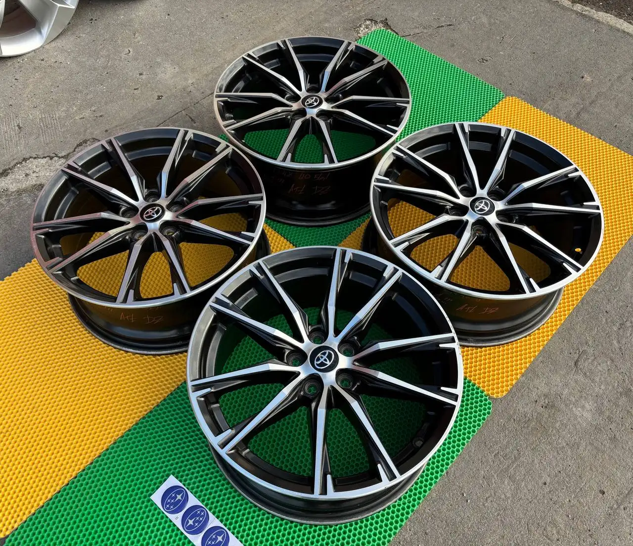 Диски Subaru 17 дюймов - Диски (Авто) в Новосибирск