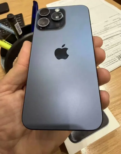 Продажа iPhone 15 Pro Max 256GB - Умные колонки в Санкт-Петербург