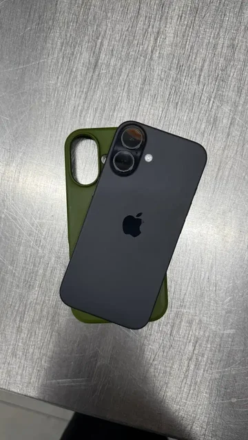 iPhone 16 128GB черный - Машинка для стрижки в Санкт-Петербург