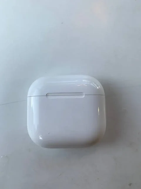 AirPods 4 оригинал - Клавиатуры в Санкт-Петербург