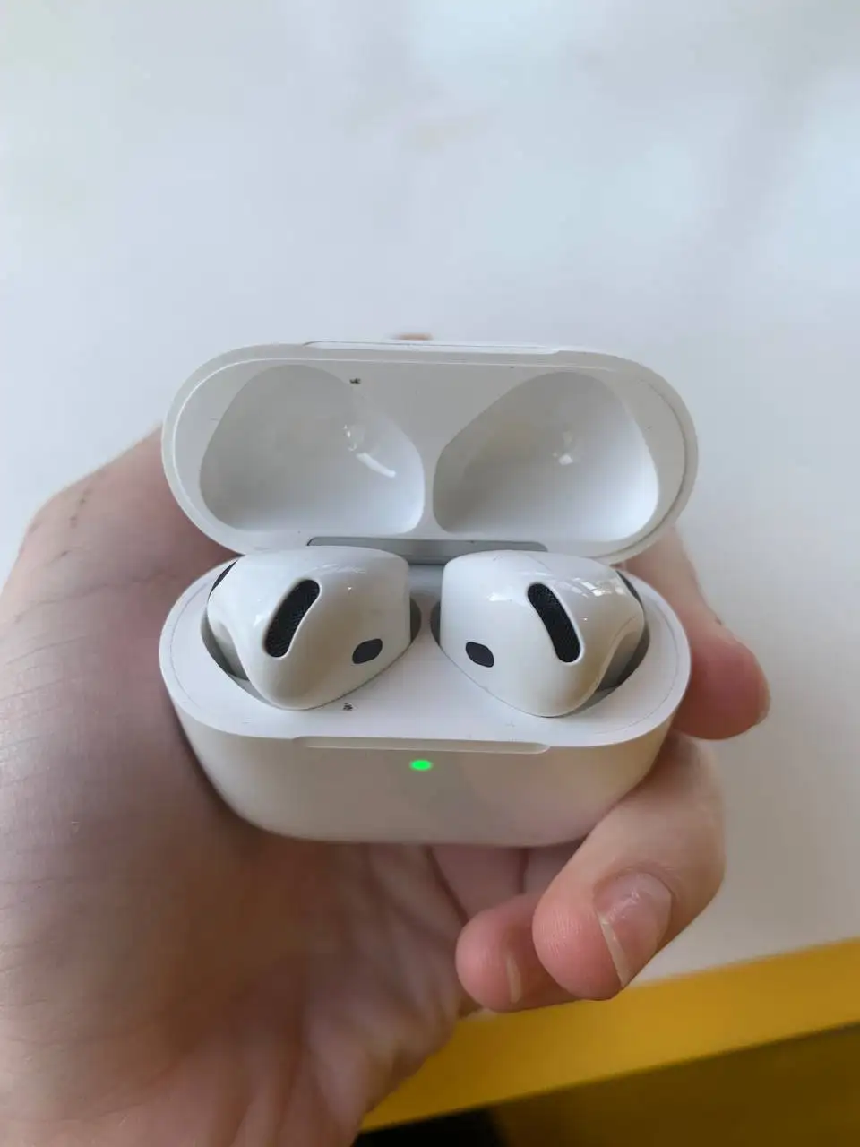 AirPods 4 оригинал - Наушники (Электроника) в Санкт-Петербург