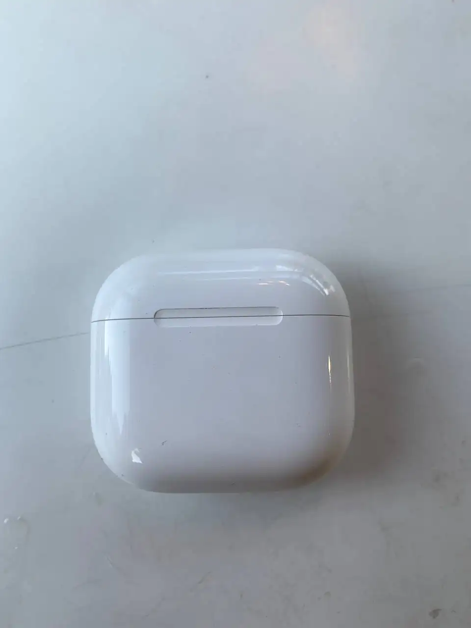 Продам оригинальные AirPods 4 - Электроника в Санкт-Петербург