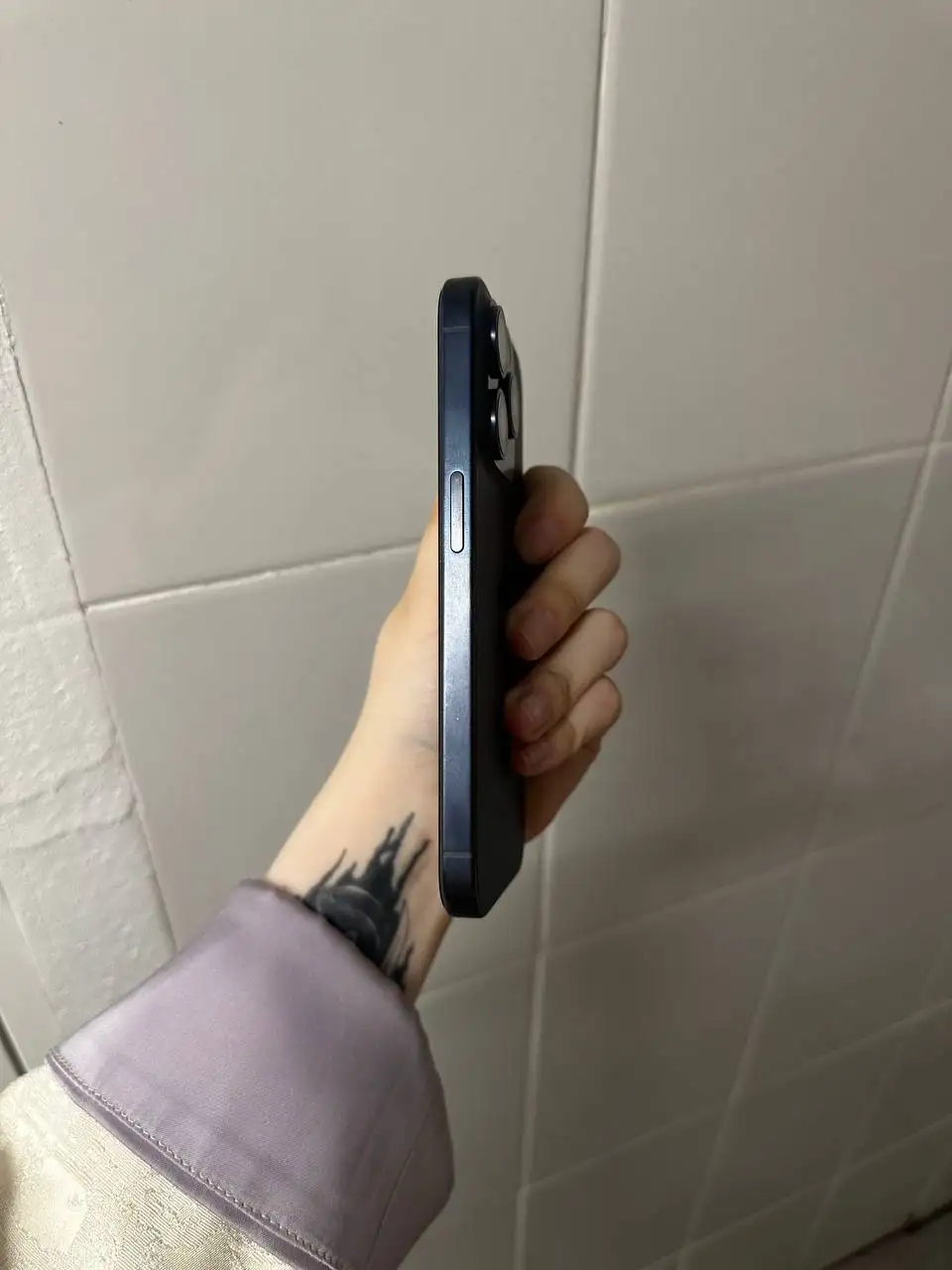 iPhone 15 Pro 128GB в хорошем состоянии - Смартфоны и гаджеты (Электроника) в Санкт-Петербург