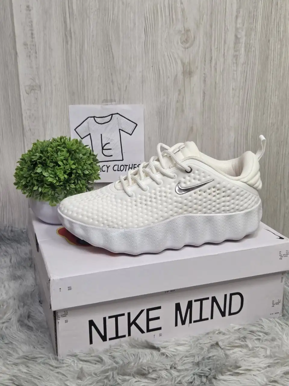 Продажа кроссовок и тапочек Nike - Обувь (Одежда) в Санкт-Петербург