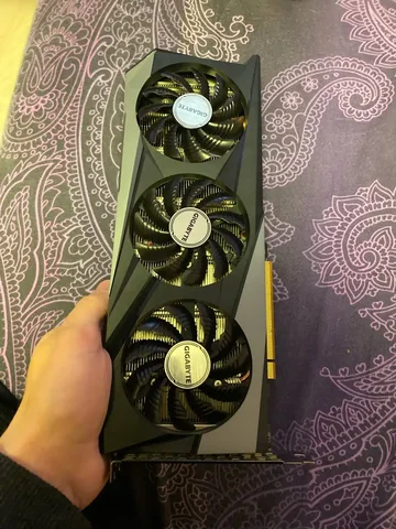 Видеокарта Radeon 6700 - Мобильные телефоны и аксессуары в Санкт-Петербург