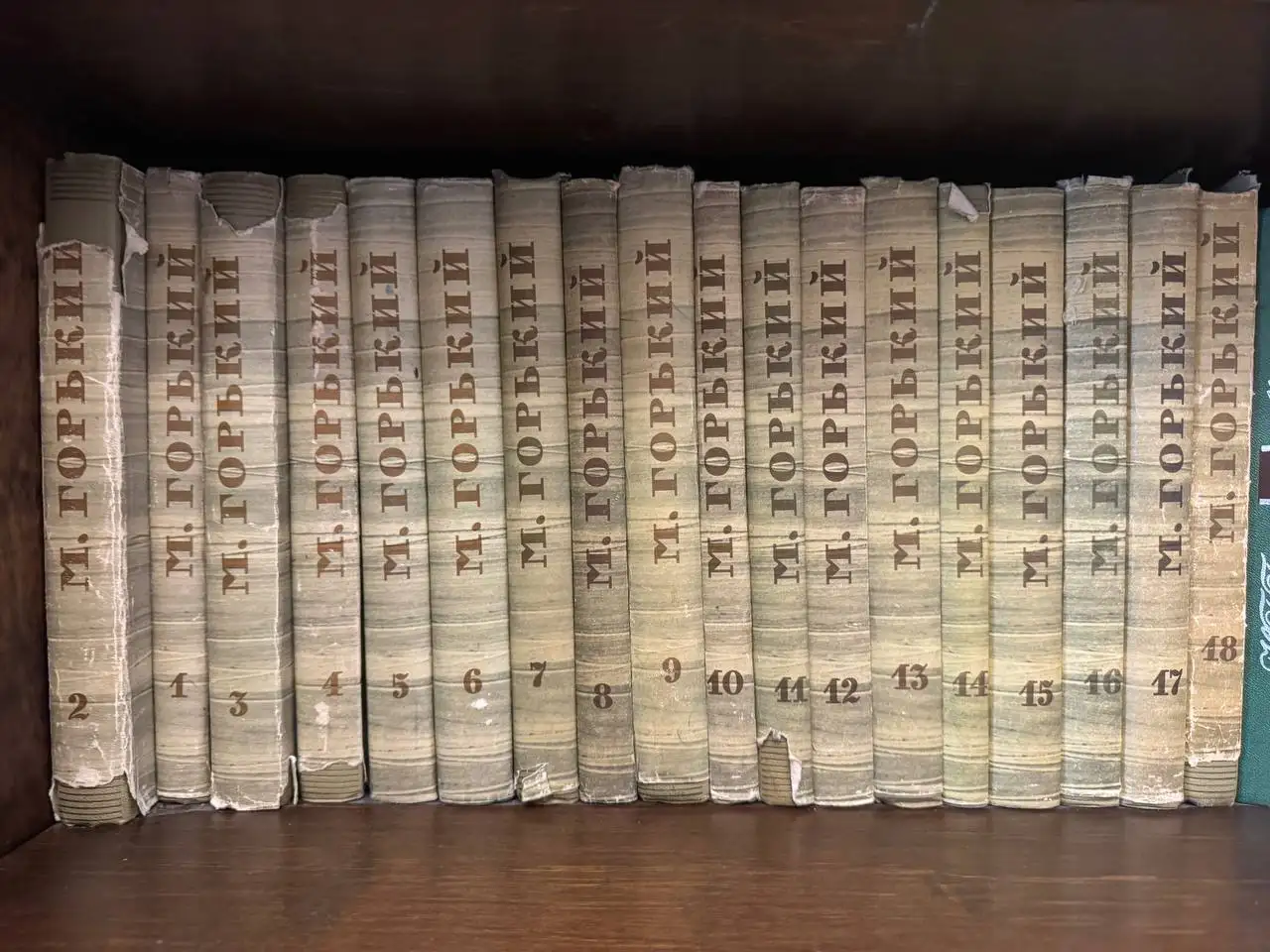 Продажа собраний сочинений (Голсуорси, Горький, Пушкин и др.) - Книги (Хобби и отдых) в Санкт-Петербург