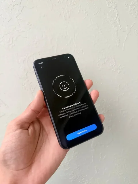iPhone 11 64GB - Носимые устройства в Санкт-Петербург