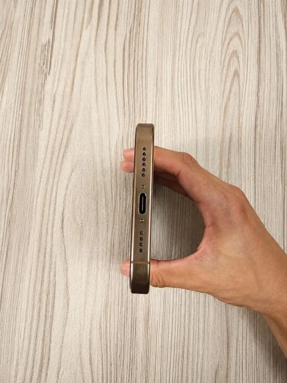 iPhone 16 Pro Max 256GB Desert Titanium - Смартфоны (Электроника) в Санкт-Петербург