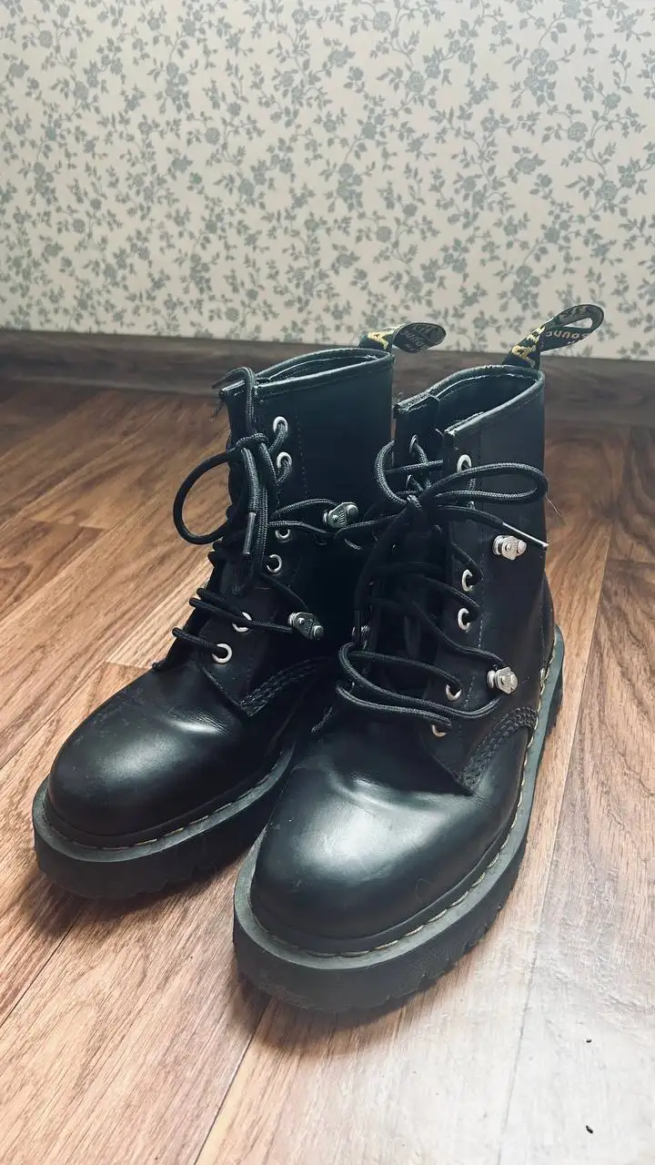 Dr. Martens 39 размер б/у - Обувь в Санкт-Петербург