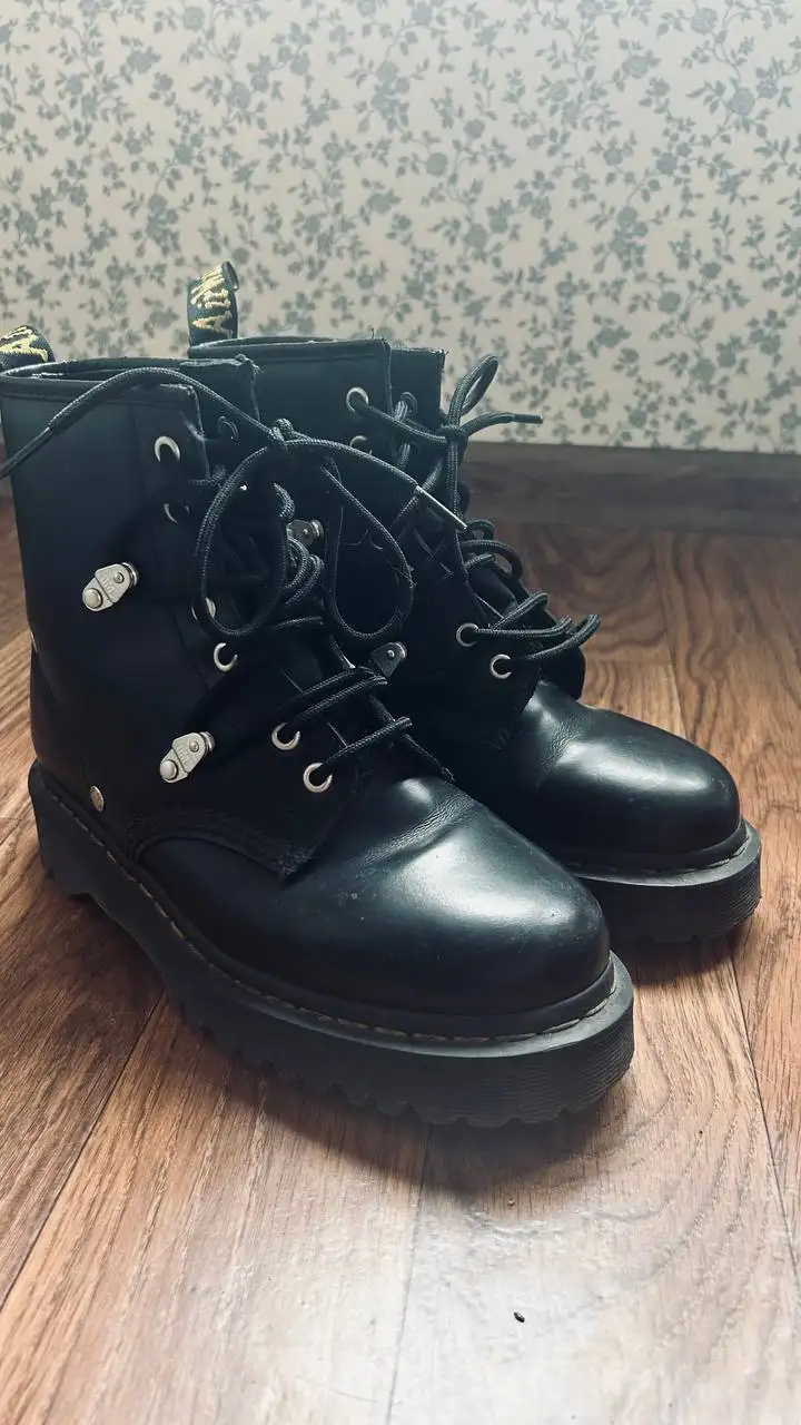 Dr. Martens 39 размер б/у - Обувь (Одежда) в Санкт-Петербург