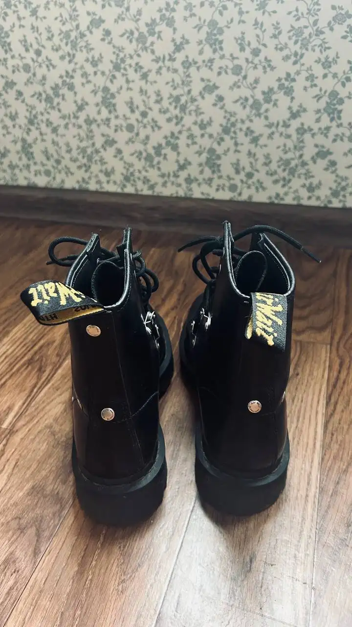 Dr. Martens 39 размер б/у - Обувь (Одежда) в Санкт-Петербург