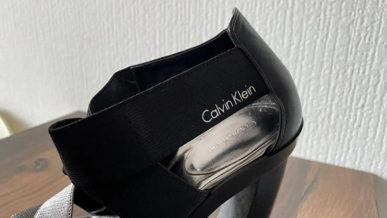 Женские босоножки Calvin Klein, размер 36 - Женская обувь (Одежда) в Санкт-Петербург
