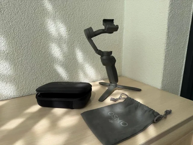 Стабилизатор DJI Osmo Mobile Combo - Радиостанции в Санкт-Петербург
