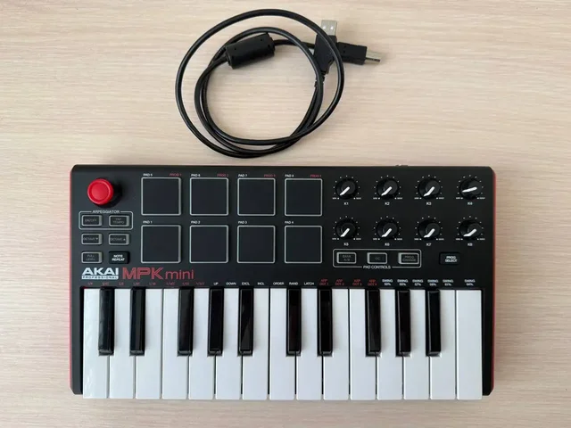 AKAI Mpk mini 2 - Радиостанции в Санкт-Петербург