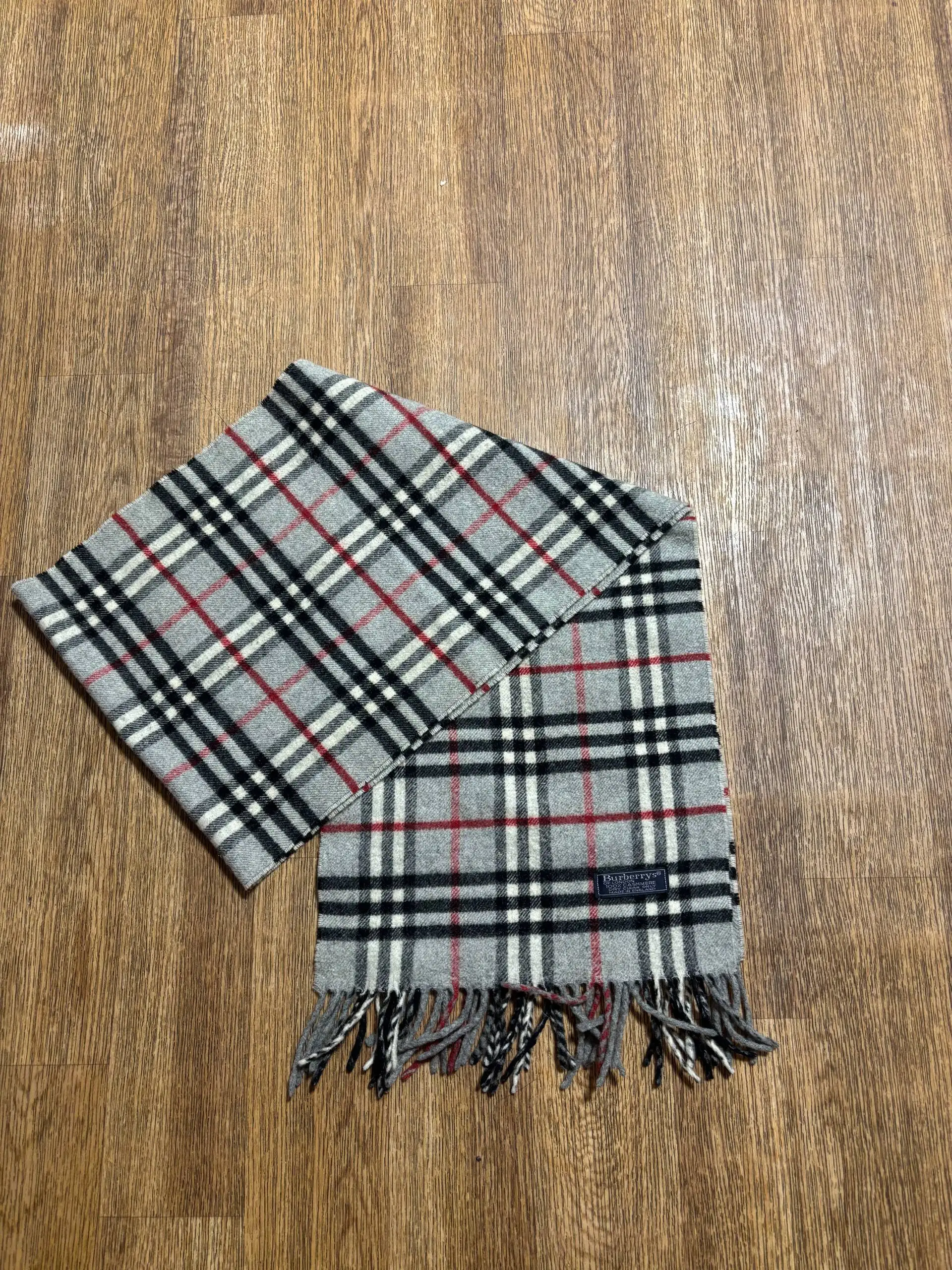 Шарф Burberry из кашемира - Аксессуары (Одежда) в Санкт-Петербург