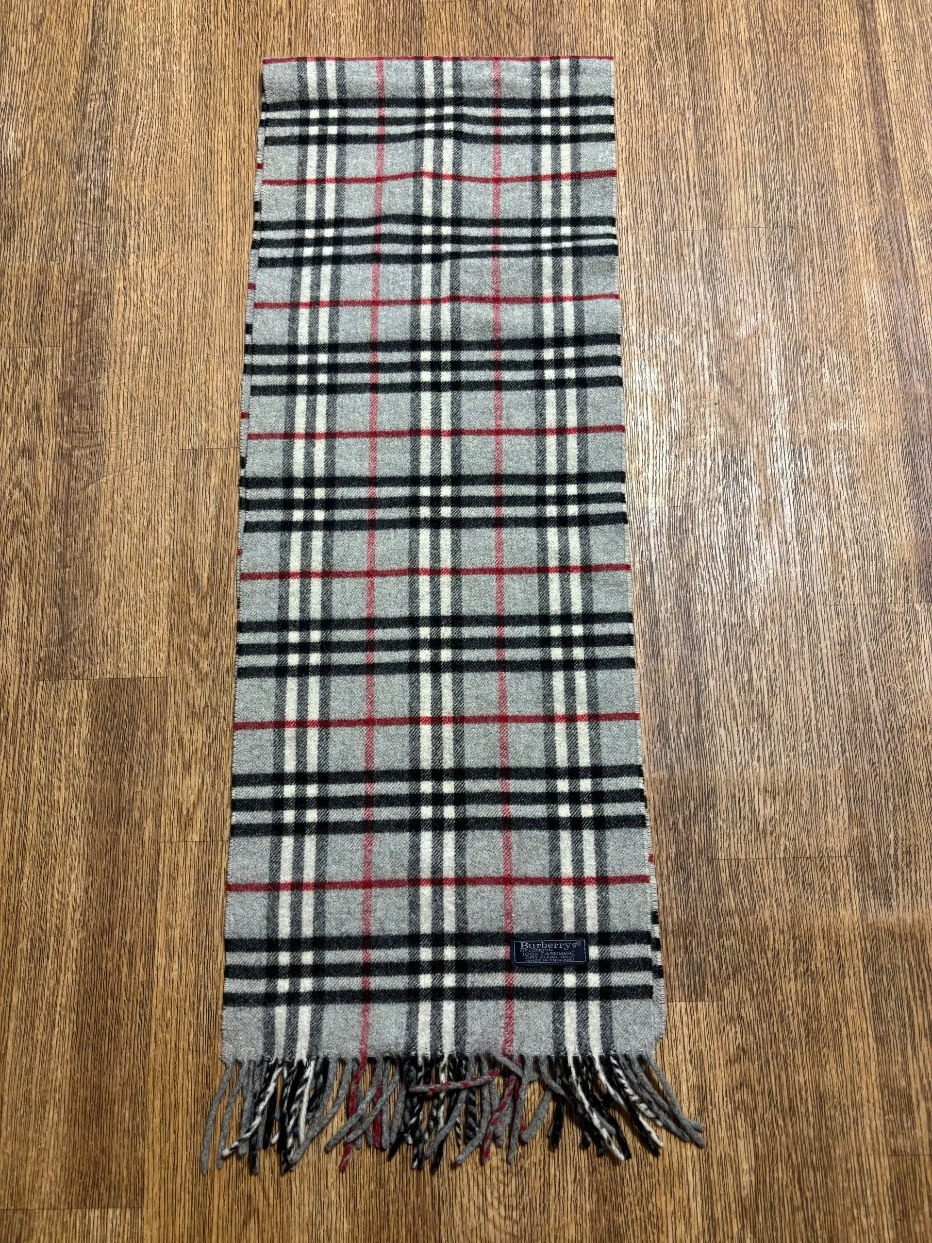 Шарф Burberry из кашемира - Аксессуары (Одежда) в Санкт-Петербург