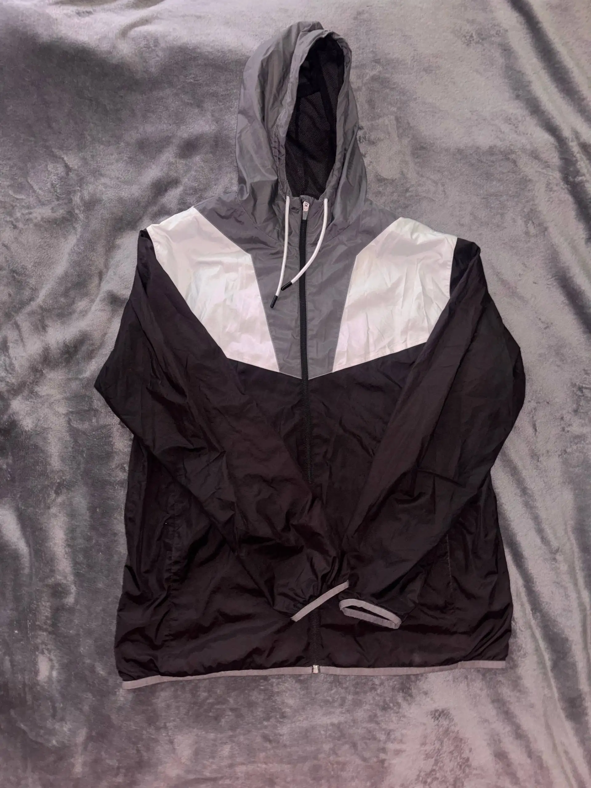 Ветровка Puma, размер XL-2XL - Верхняя одежда (Одежда) в Санкт-Петербург