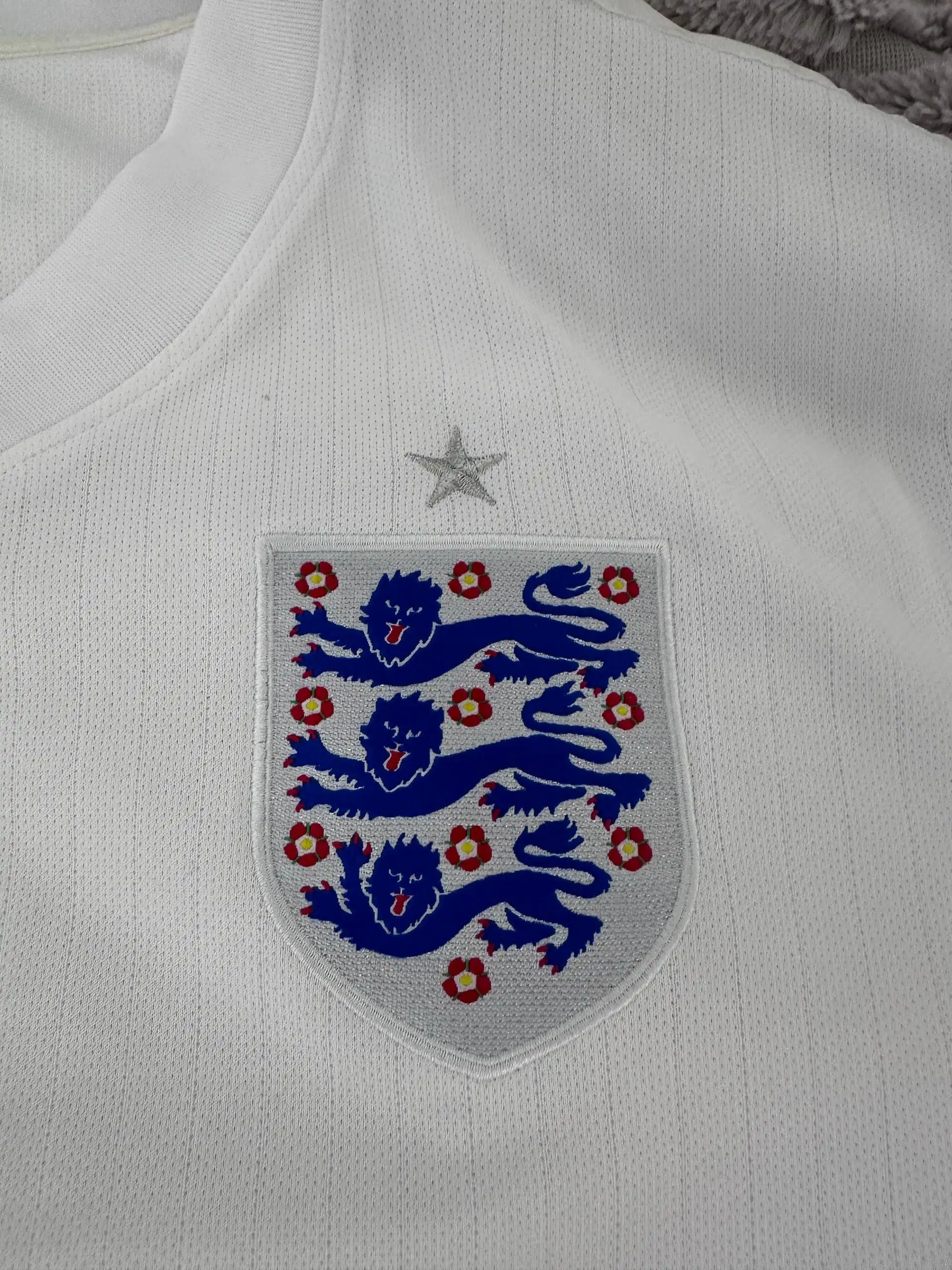 Футболка Nike England L/XL - Одежда (Одежда) в Санкт-Петербург