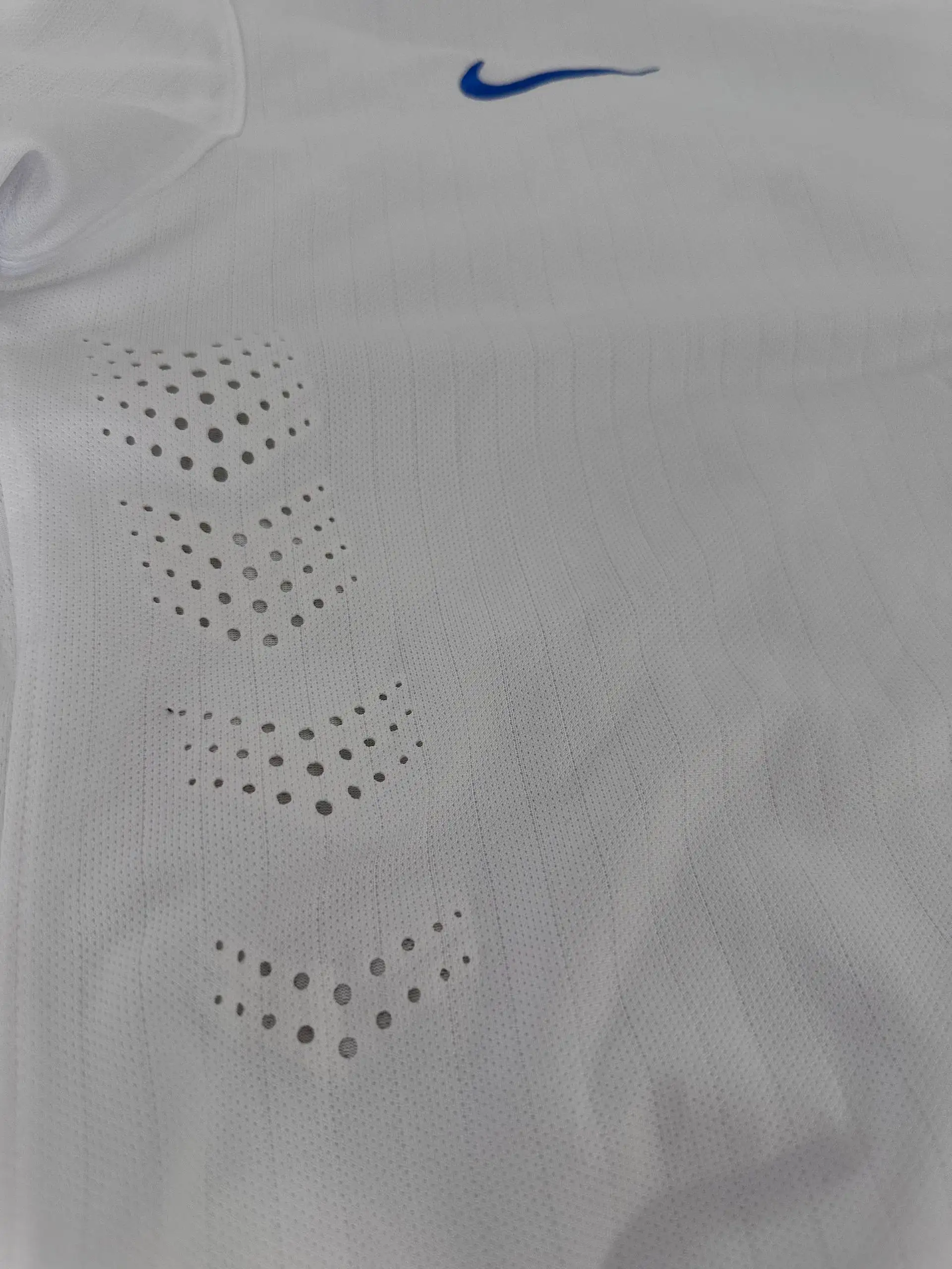 Футболка Nike England L/XL - Одежда (Одежда) в Санкт-Петербург