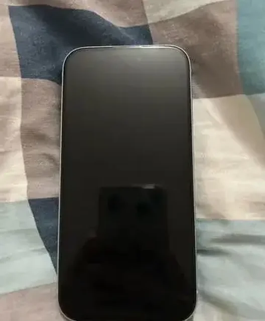 Продам или обменяю iPhone 15 128 ГБ на iPhone 14 Pro - частное объявление в Санкт-Петербург