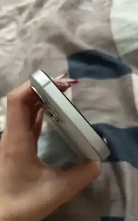 Продам или обменяю iPhone 15 128 ГБ на iPhone 14 Pro - Смартфоны и гаджеты (Электроника) в Санкт-Петербург