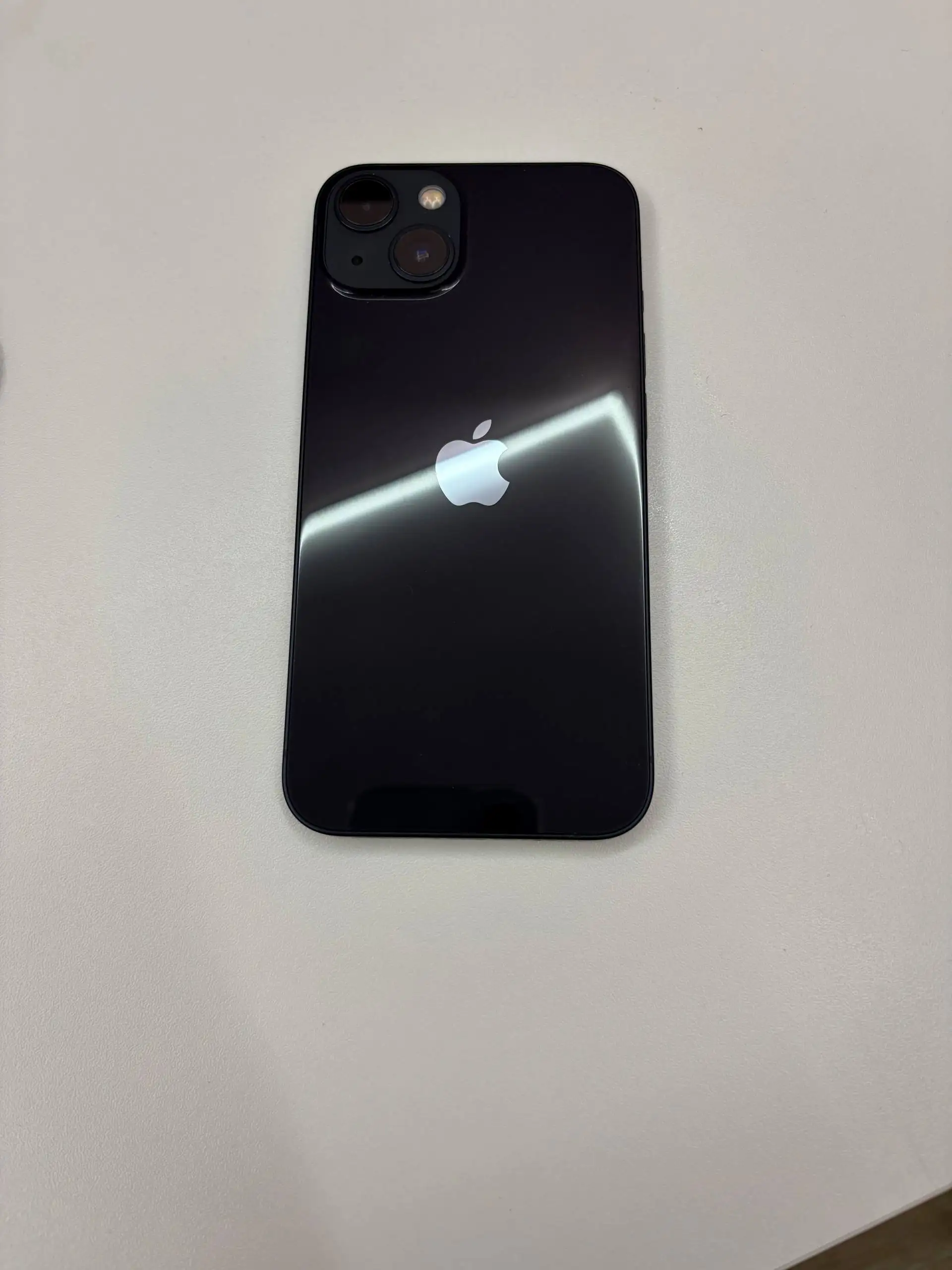 iPhone 13 128GB черный - Смартфоны (Барахолка) в Санкт-Петербург