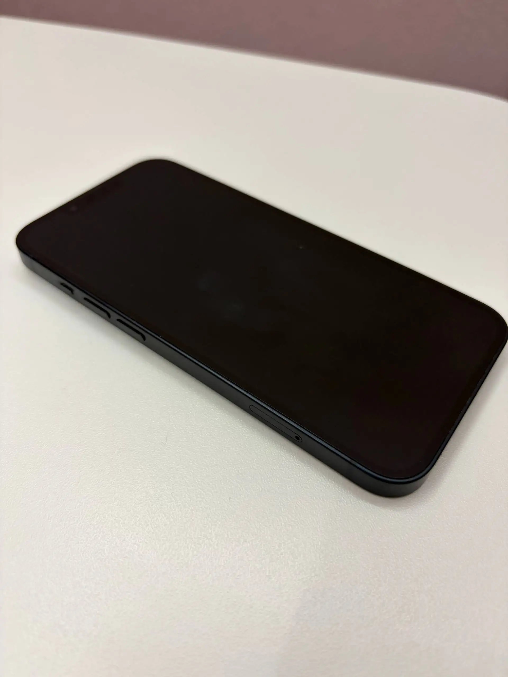 iPhone 13 128GB черный - Смартфоны (Барахолка) в Санкт-Петербург