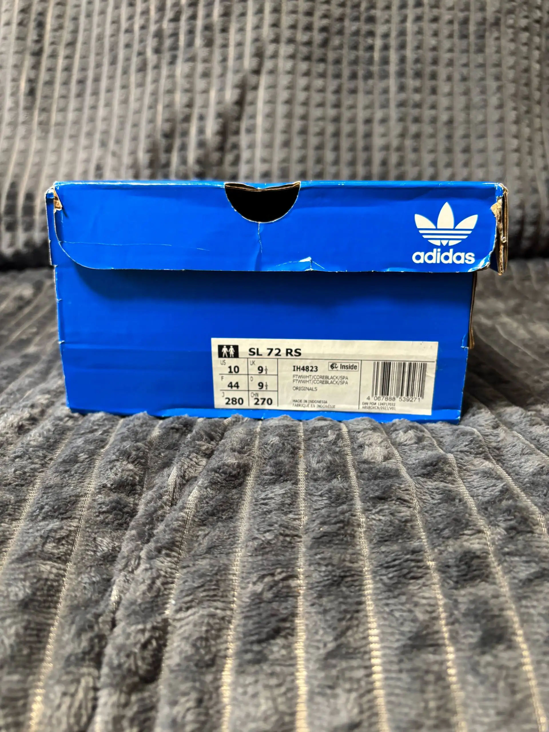 Adidas sl 72 новые 44 размер - Обувь (Одежда) в Санкт-Петербург
