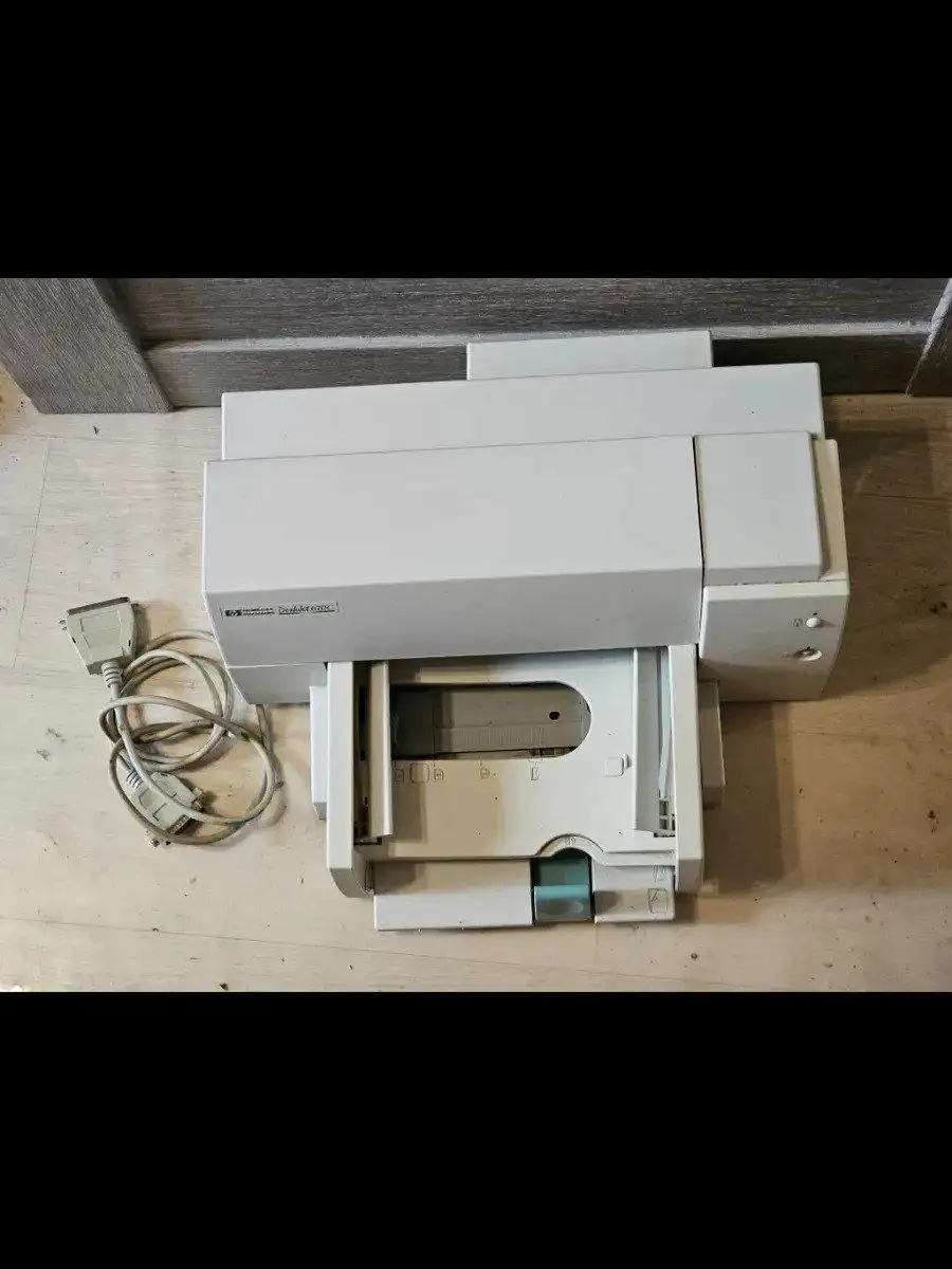 Продам струйный принтер HP DeskJet 610C - Оргтехника (Электроника) в Санкт-Петербург