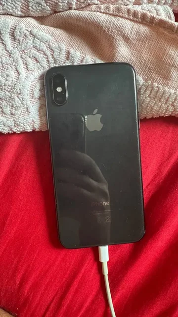 iPhone X 128GB с нерабочим сенсором - Источники питания в Санкт-Петербург