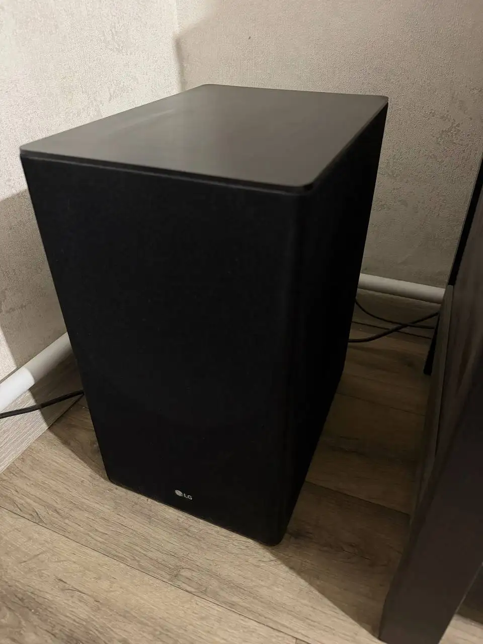 Продам премиальный саундбар LG SL9Y с сабвуфером и тыловыми колонками - Аудиотехника (Электроника) в Санкт-Петербург