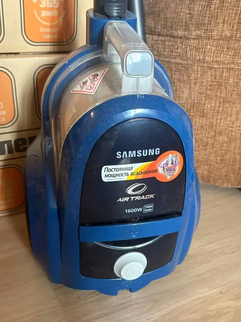 Пылесос Samsung б/у - Электроника в Старый Петергоф