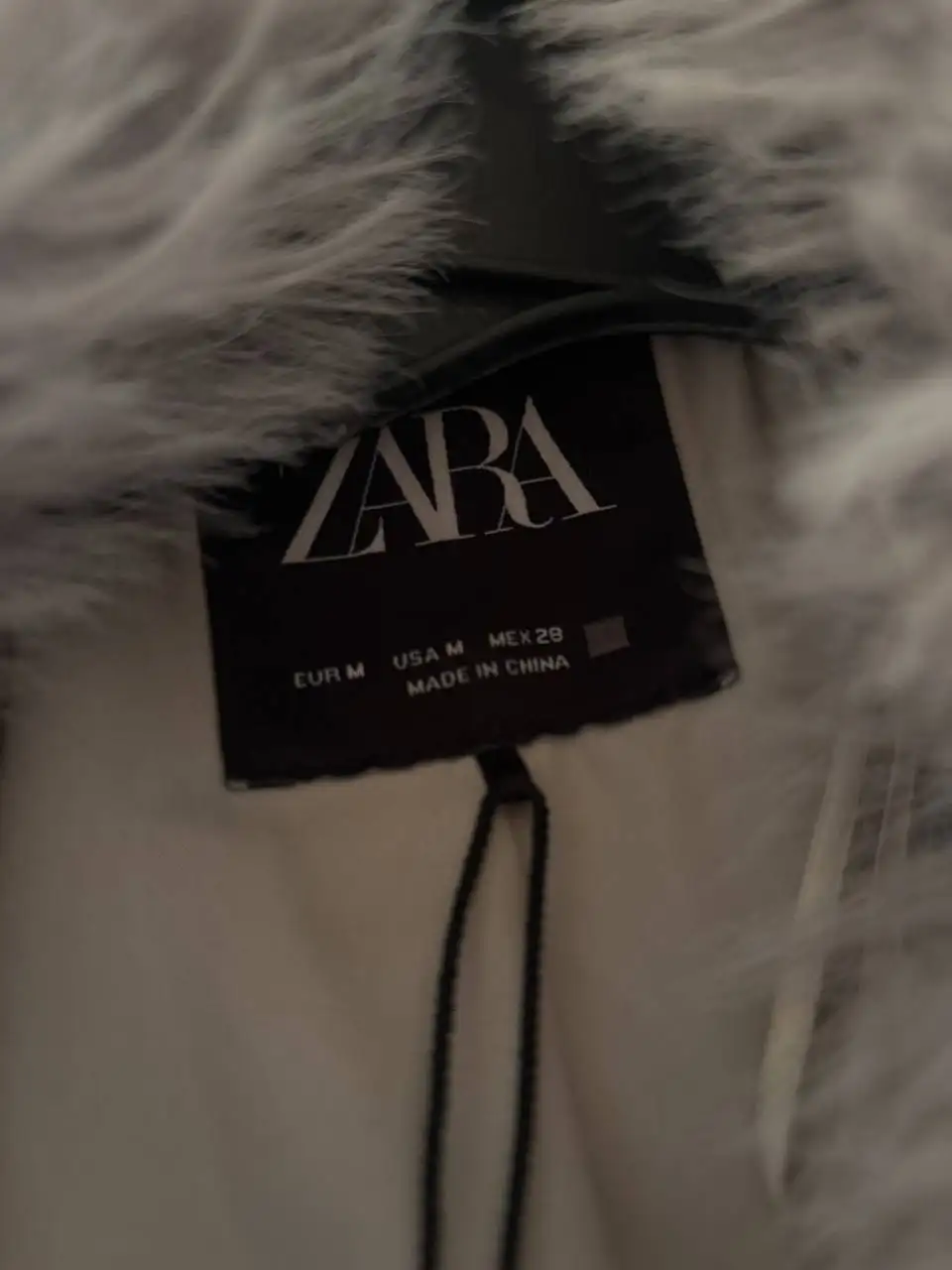 Продам шубу Zara размер M - Верхняя одежда (Одежда) в Санкт-Петербург