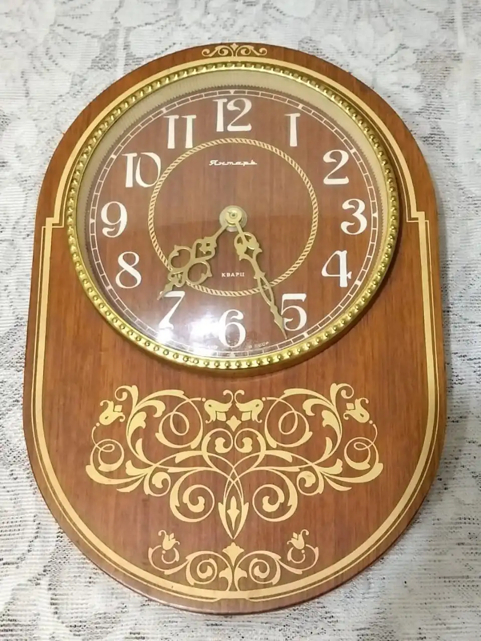 Деревянные настенные часы СССР