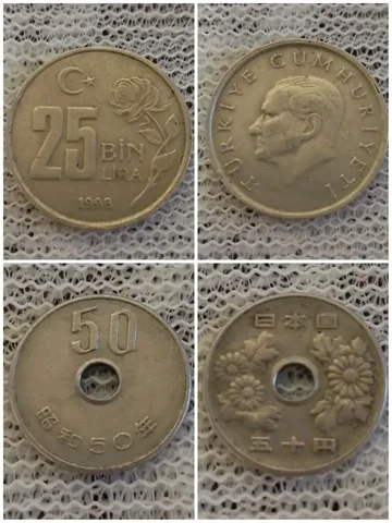 Монеты Турция 25000 лир 1998 г. и Япония 50 йен - Хобби и отдых в Новосибирск
