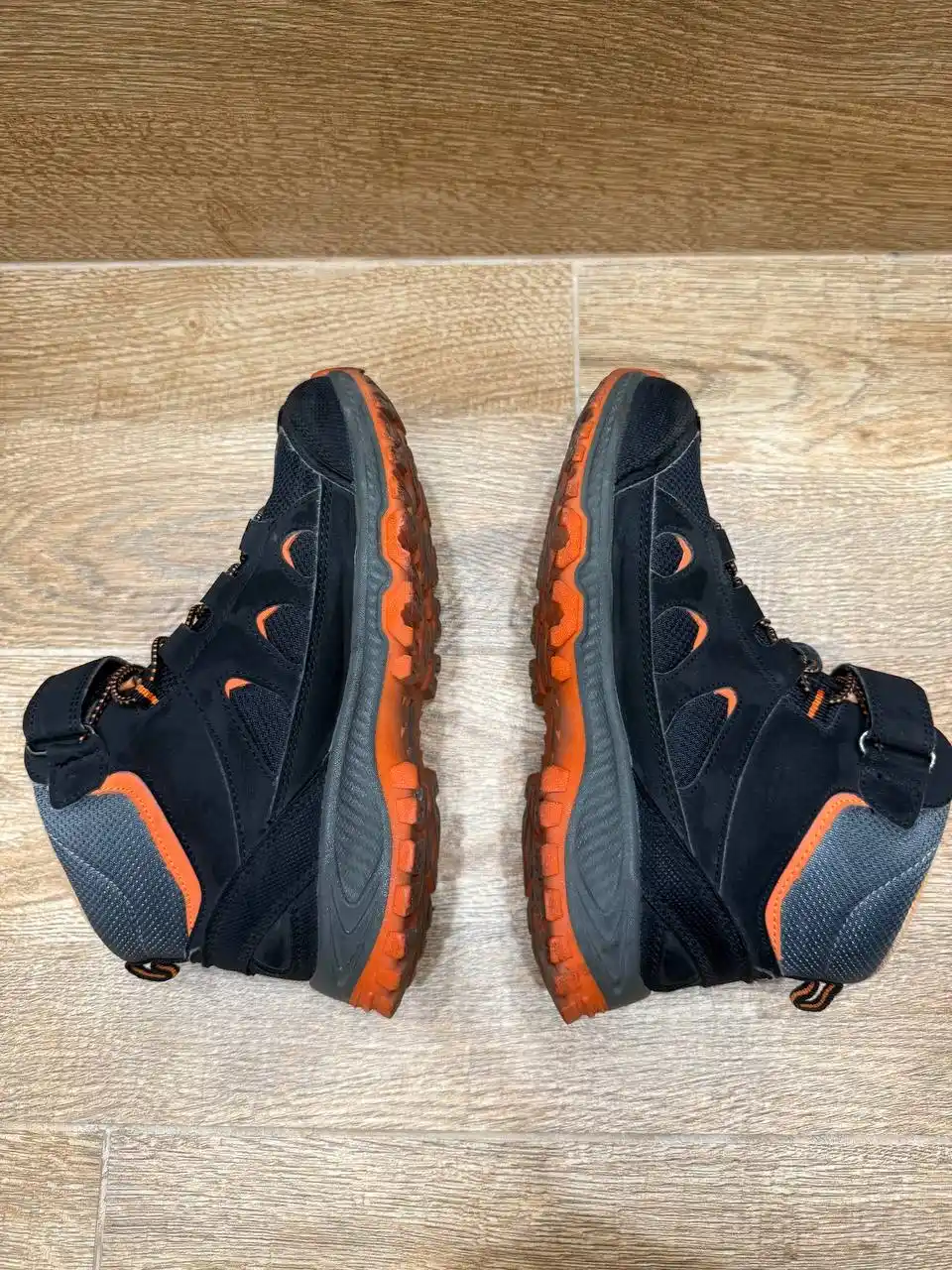 Ботинки демисезонные 35 размер на мальчика