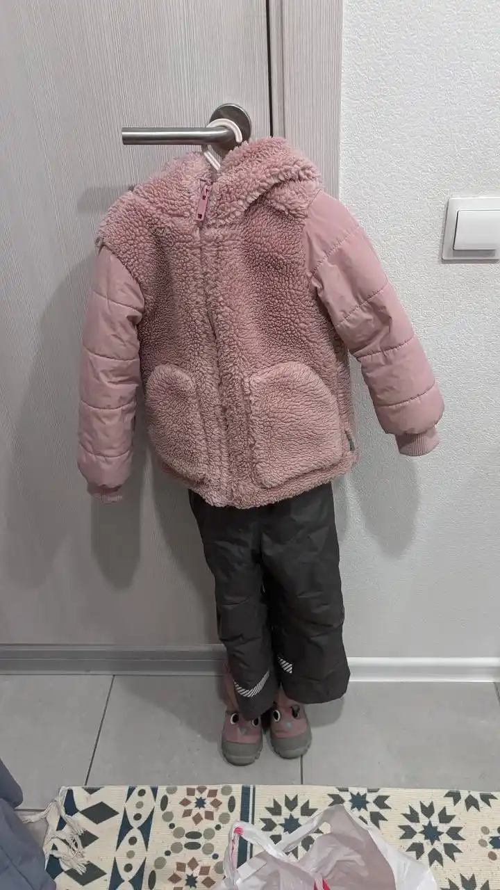 Одежда для девочки 3-4 года