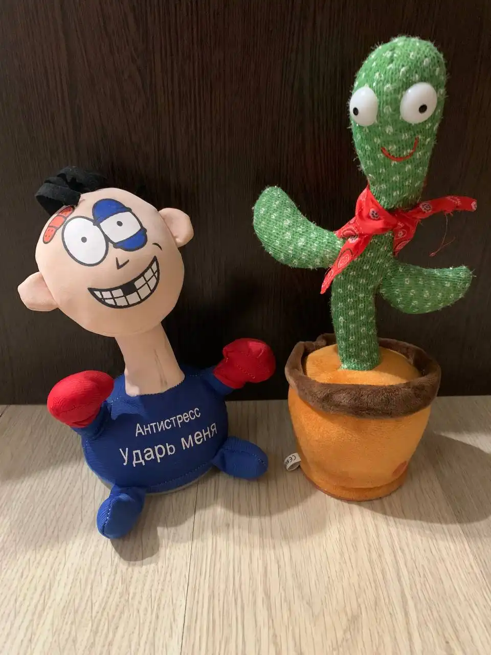 Отдам за шоколадку Милка