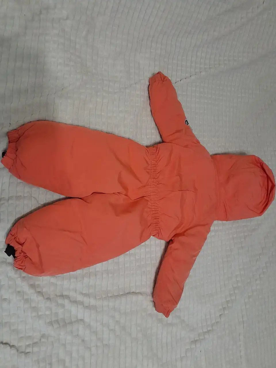 Продажа зимних комбинезонов для детей