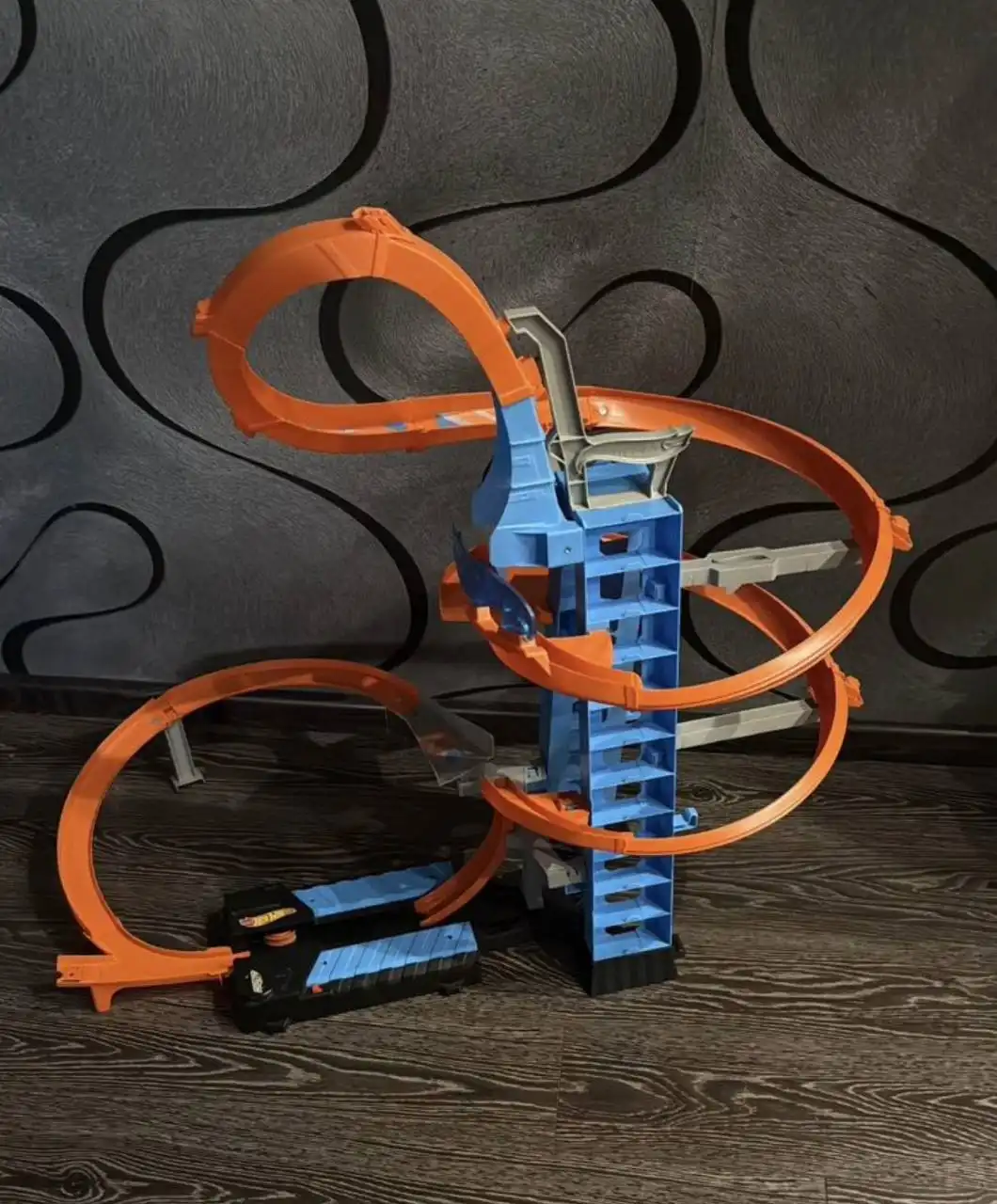 Трек Хот Вилс в отличном состоянии