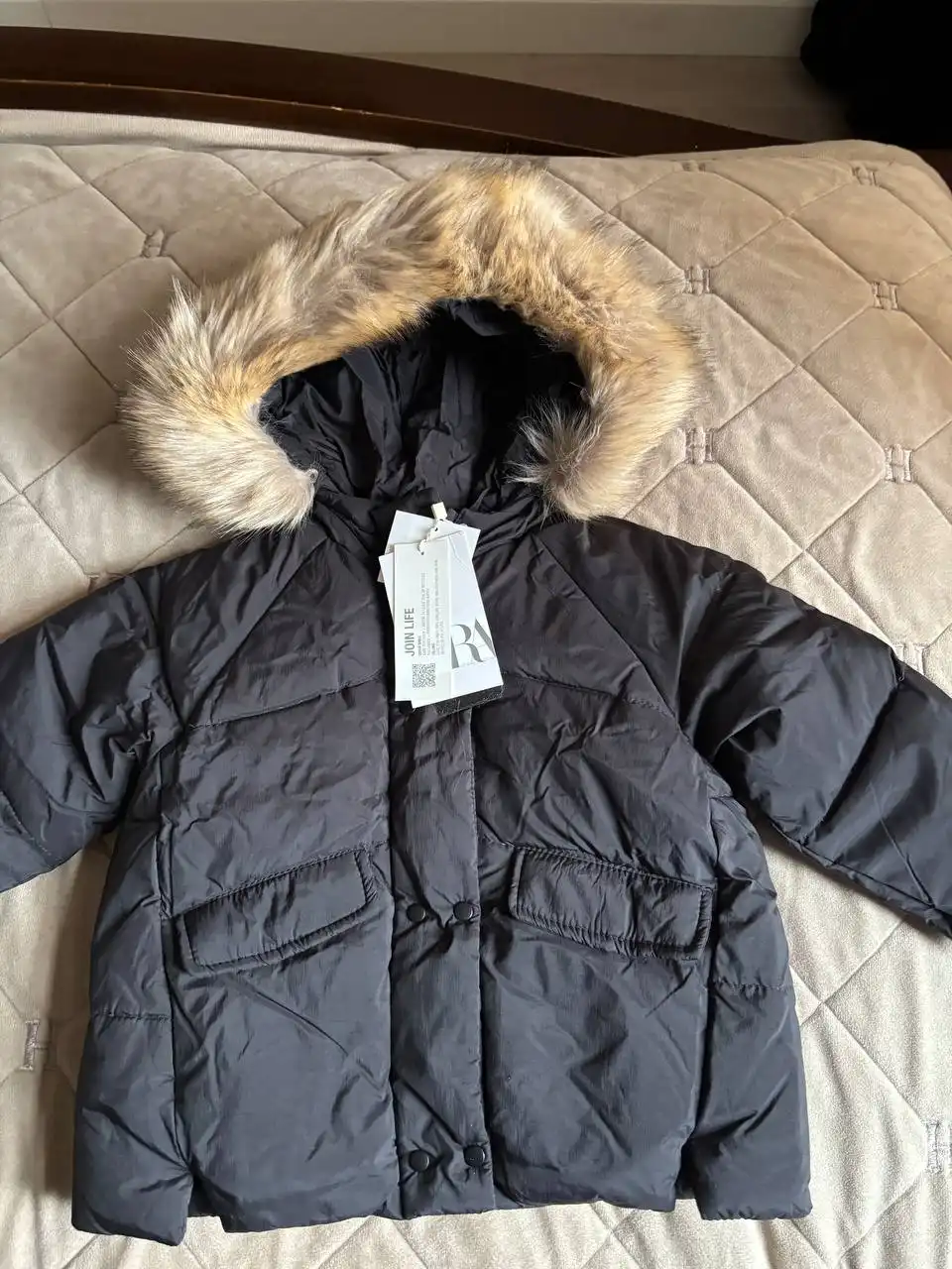 Новый зимний пуховик Zara размер на 2 года