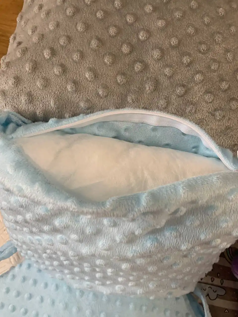 Продажа детских подушек-бортиков, клеенки и подушки