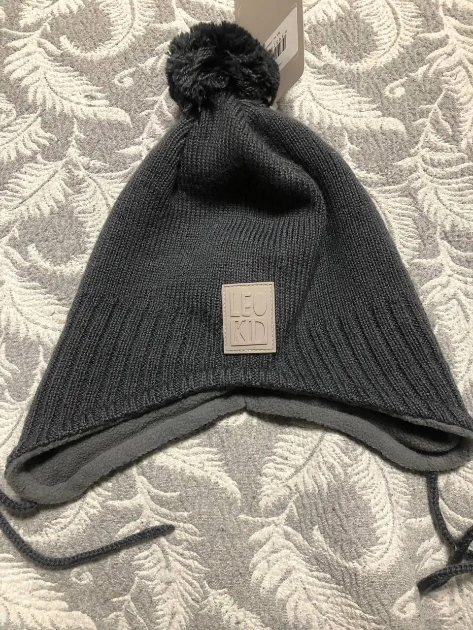 Новая утепленная шапка размер 50