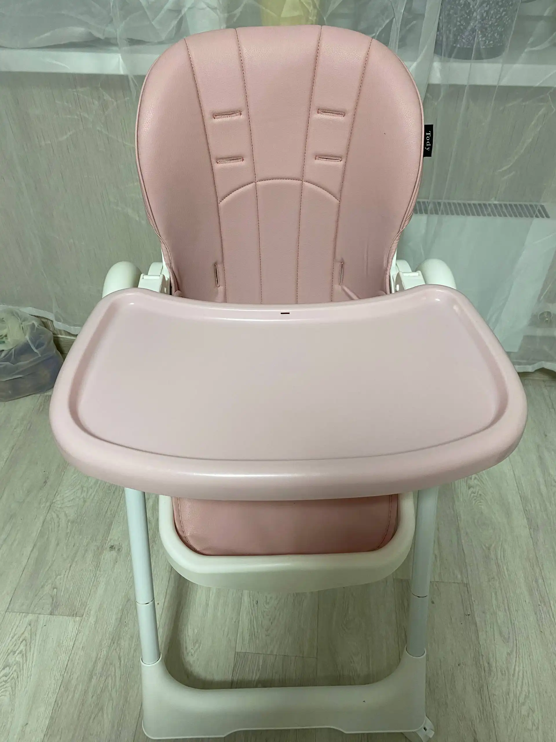 Стульчик для кормления до 25 кг с регулируемой спинкой и столиком
