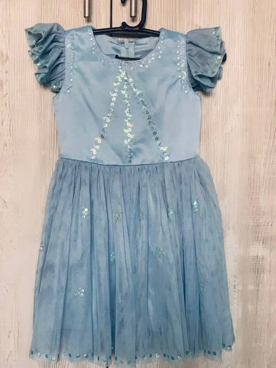 Платья детские на рост 104-110 см