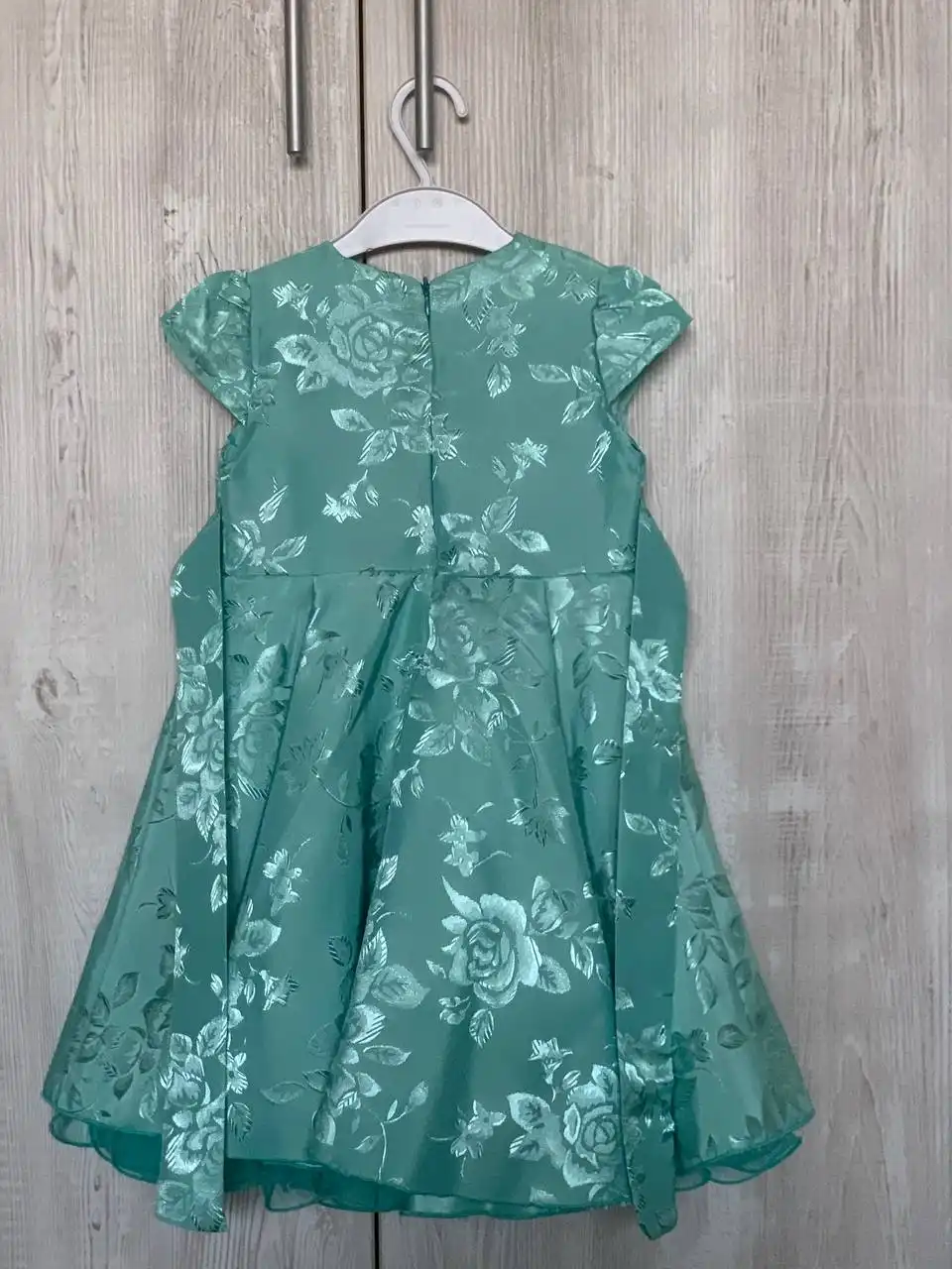 Платья детские на рост 104-110 см