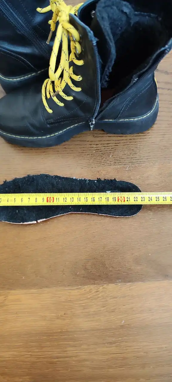 Ботинки на меху 36 размер