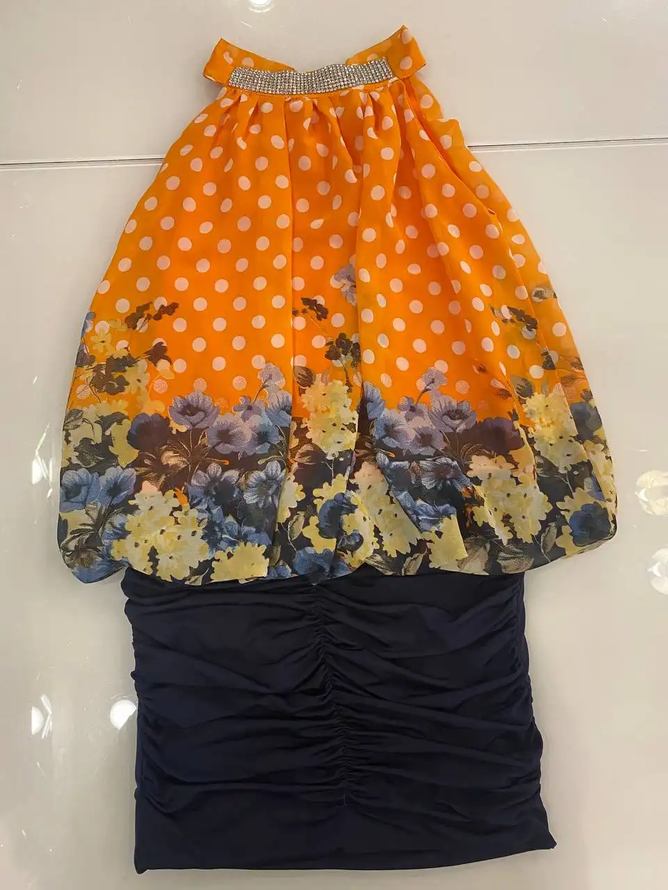 Три нарядных платья для девочек 9 лет (рост 130-140 см)